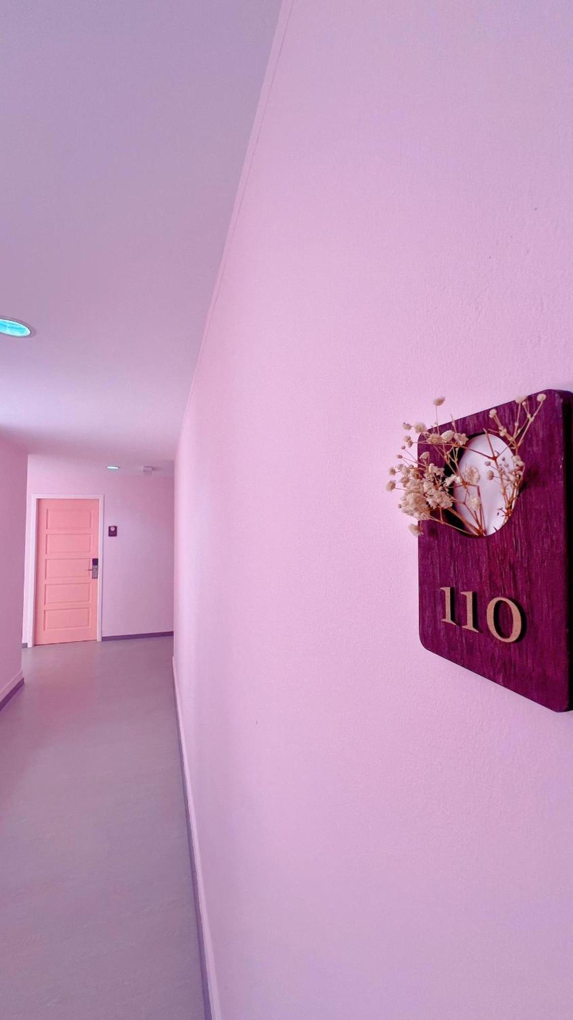 Pink Cabana Hotel George Town Eksteriør billede